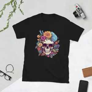 Whimsical Skull Design in Pastel Tetradic Colors Short-Sleeve Unisex T-Shirt