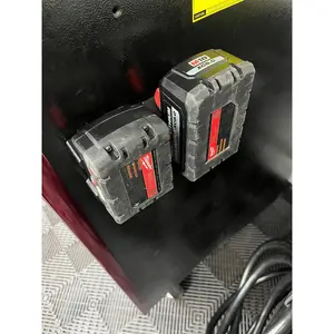 M18 Dual Milwaukee Battery Holder    CLR-MT2000