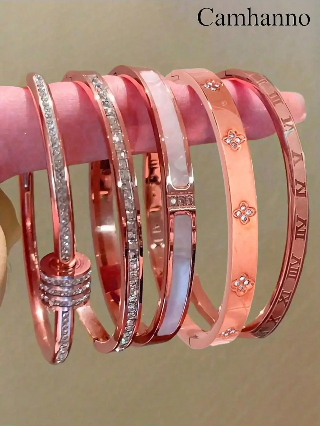 5-piece set of French elegant and fashionable classic bracelets, made of 304 stainless steel material, suitable for daily wear and important occasions, Bangle Bracelet Set, Fashionable Bangles