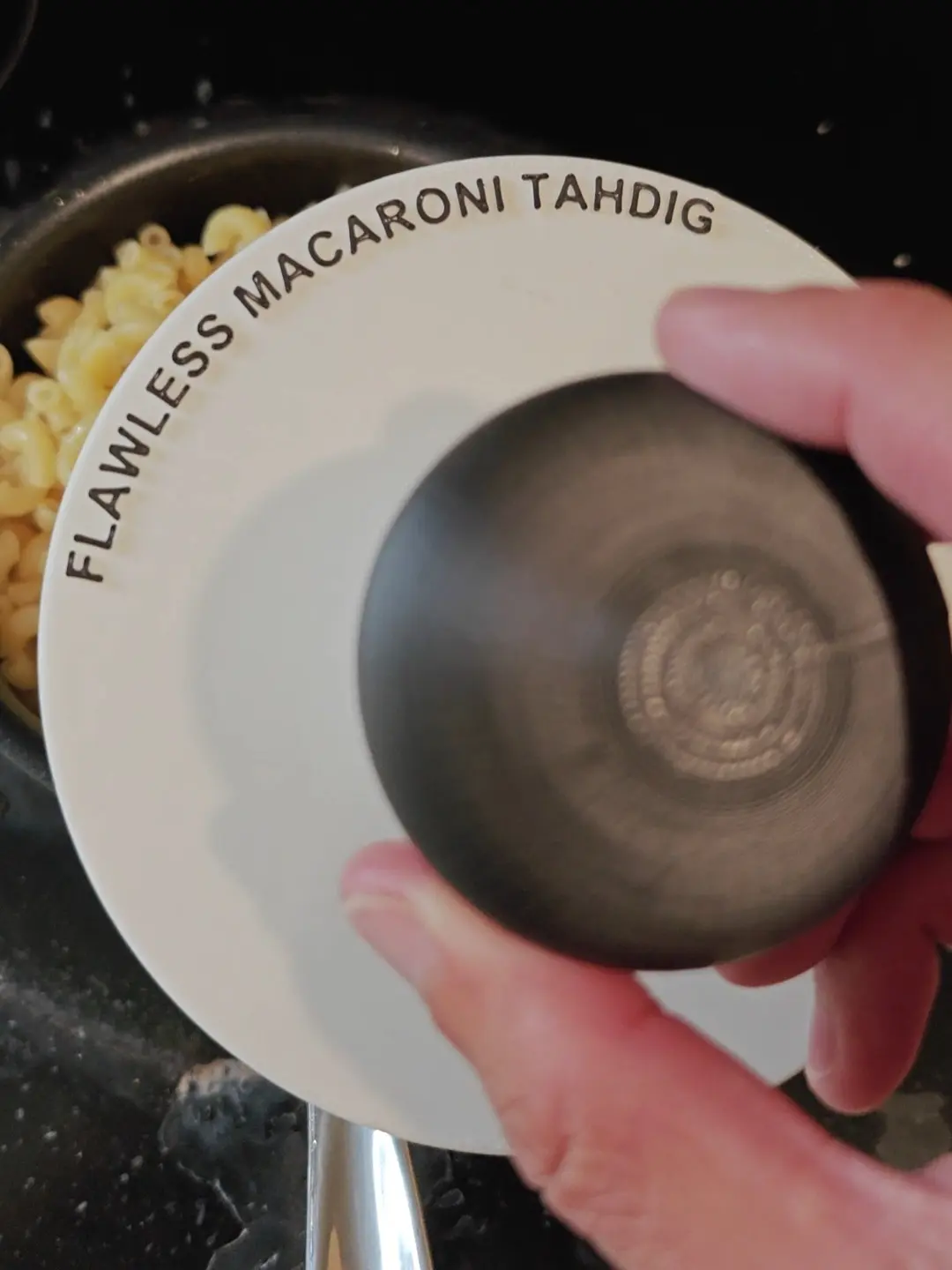 Macaroni Tahdig Tamper