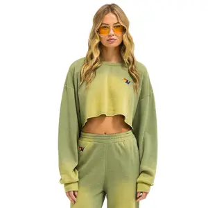 ESSENTIAL CROPPED CREW SWEATSHIRT RELAXED - FADED ARMY