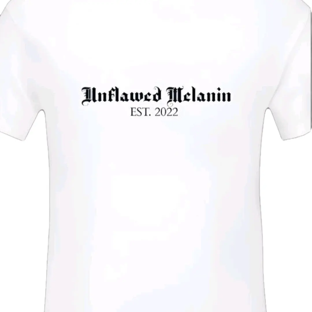Unflawed Melanin Signature Unisex Logo T- shirt - Short Sleeve Heavy - Fit
