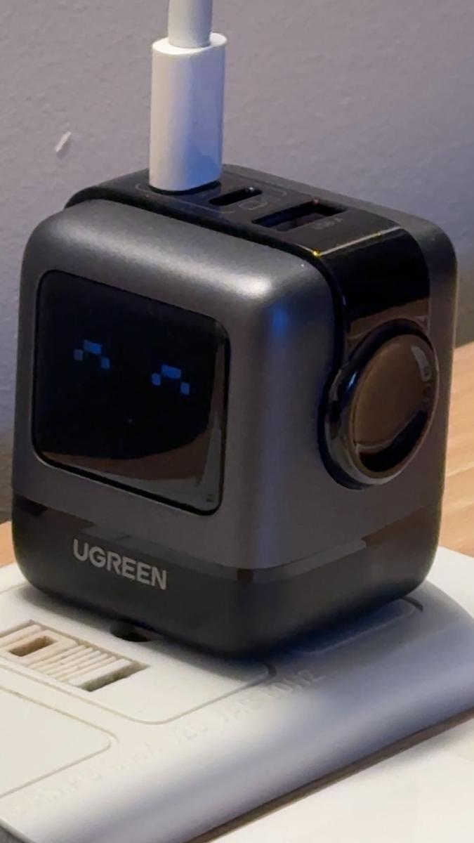 Item: RG 65W Charger Grey