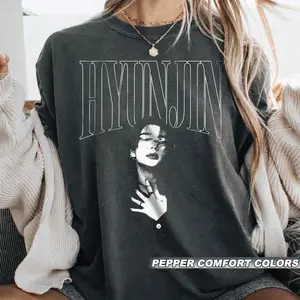 Hyunjin Graphic T-Shirt: Vintage Portrait Print, Style