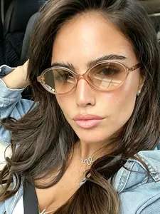 1pc Women's Oval Small Frame Glasses,  Minimalist Solid Color Retro Fashionable Street Style Small Frame Glasses, Ideal for Daily Wear and Beach Outing