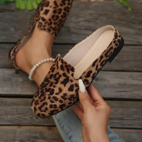 New Women's Leopard Print Slip-On Shoes, Comfortable Flat Heels, Leopard Flats, Casual Textile Upper, Rubber Sole, Sizes 36-43, Spring & Fall