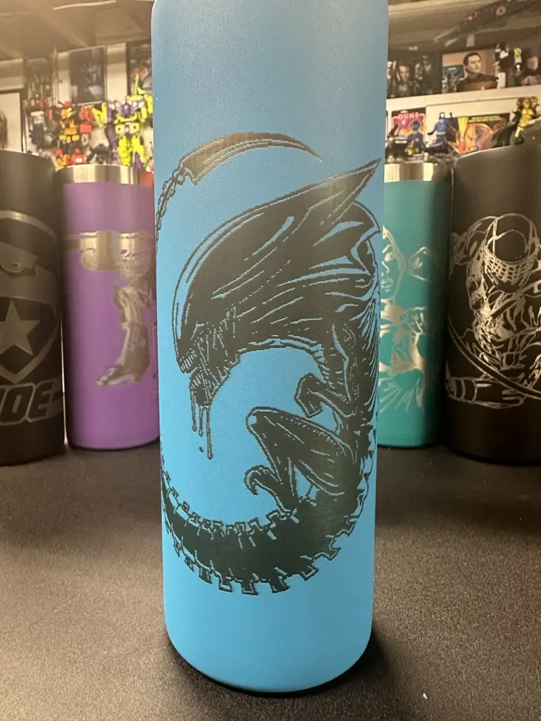 Laser Engraved 20oz Thermal Tumbler - Alien Aliens Queen Burster
