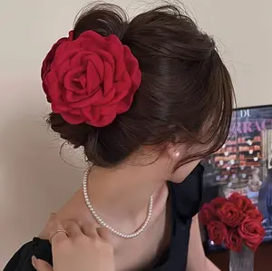 Red Flower Bow Lightweight Clip for Versatile Use in Various Settings