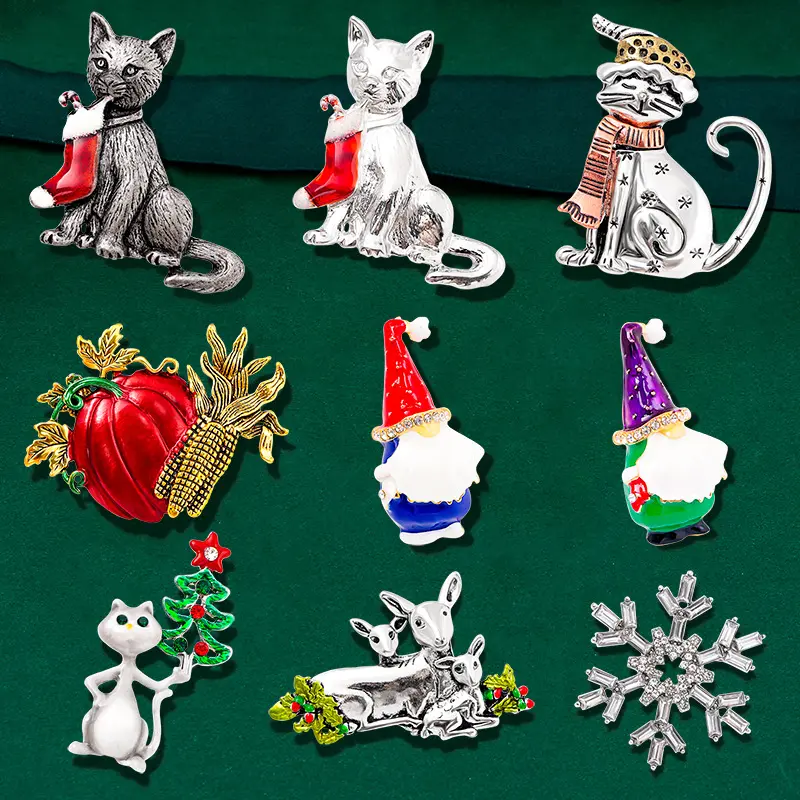 Christmas brooch, deer, cat, Santa Claus corsage, cat Christmas brooch, premium cute.