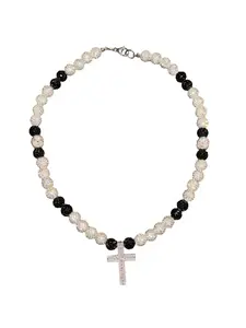 Glamorous and fashionable handcrafted crystal beaded embellishments.