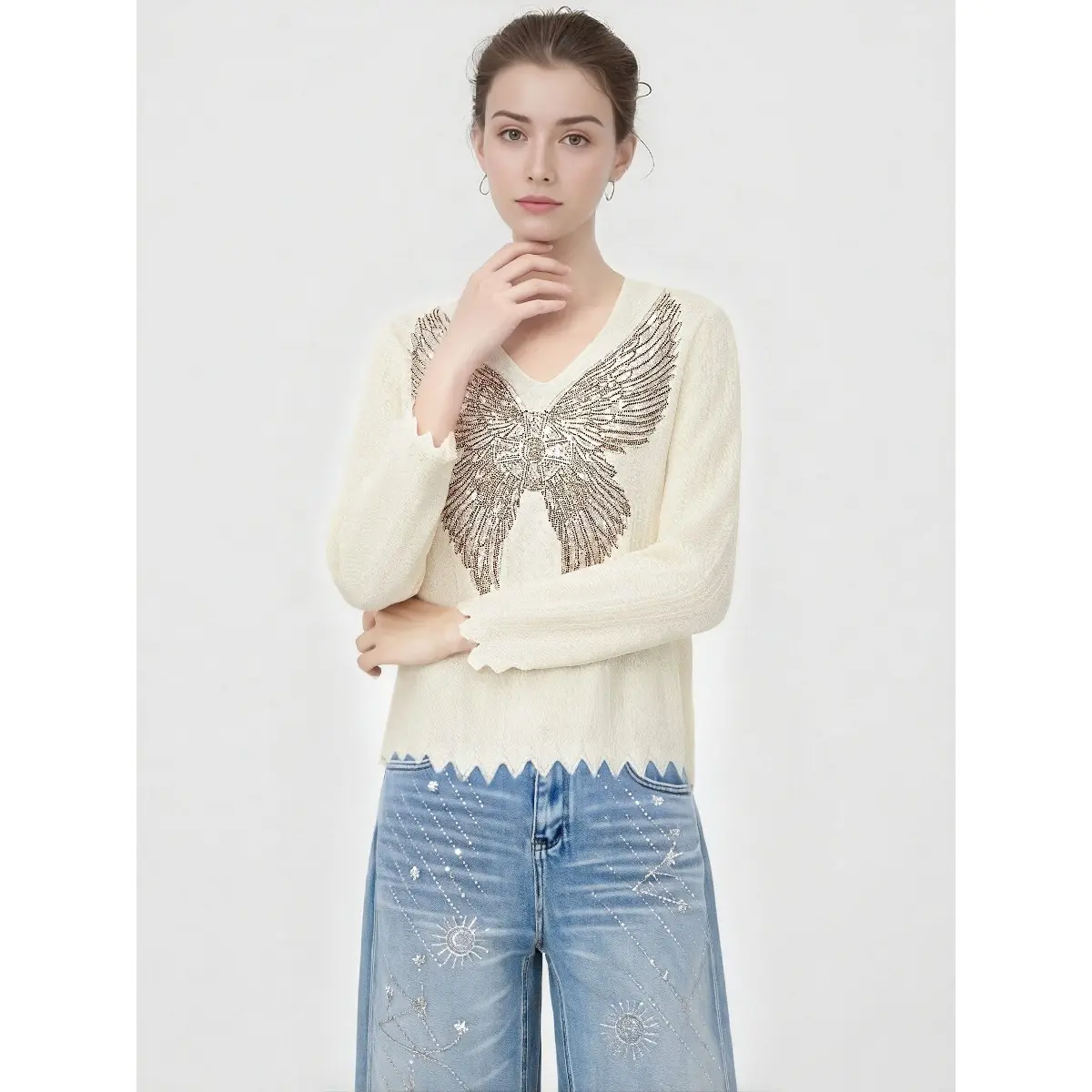 TCH -2026 Spring/Summer New Versatile Wings Hot Diamond Rice White V-neck Knitted Top for Women