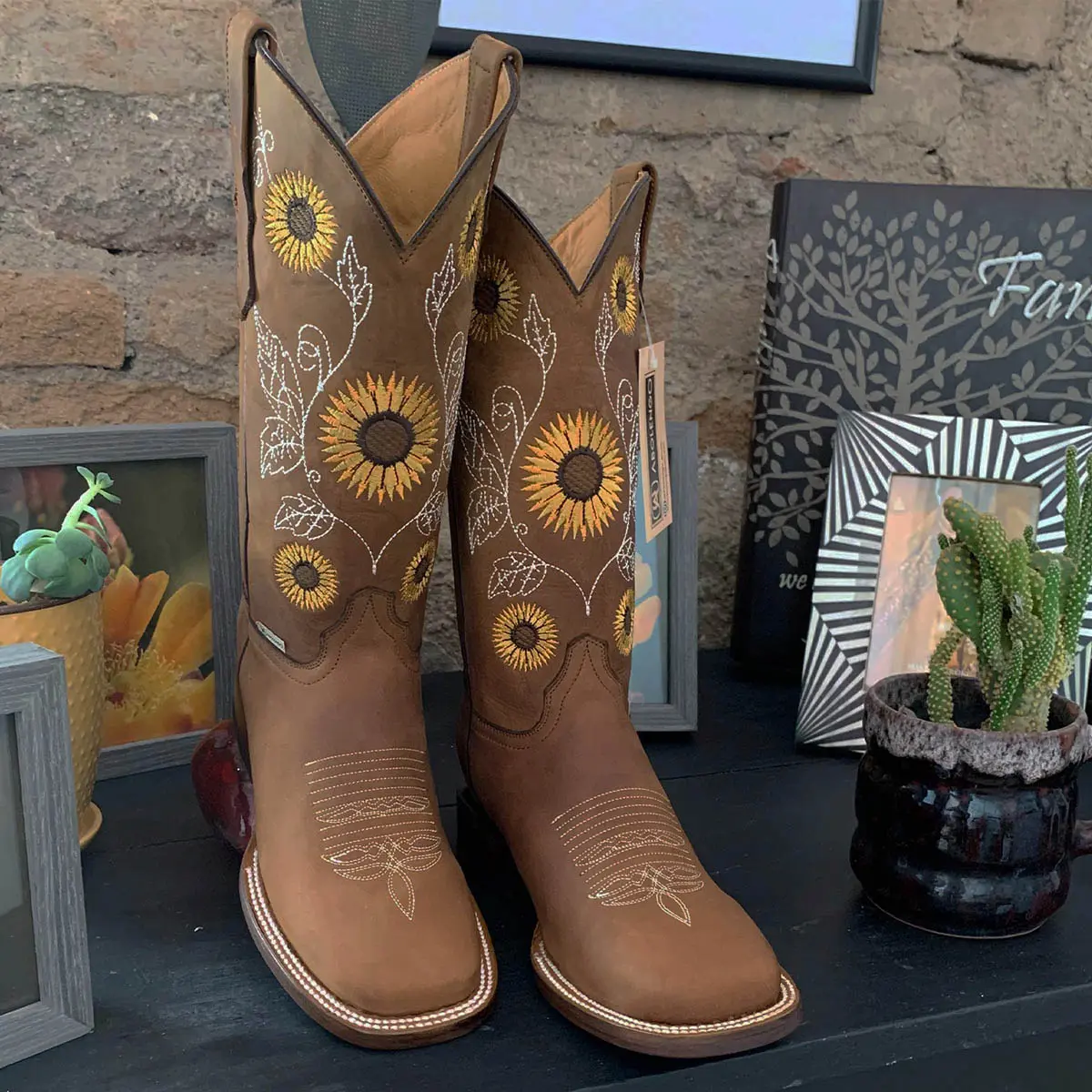 Women's Abolengo Sunflower Square Toe Cowgirl Boots