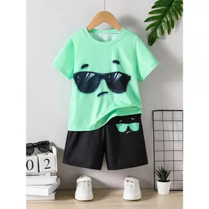 Boys' Summer Short Sleeve and Shorts Set with Cool Glasses Print, Featuring a Casual Short Sleeve Top and Shorts, Suitable for Spring and Summer School and Parties, Perfect for Outdoor