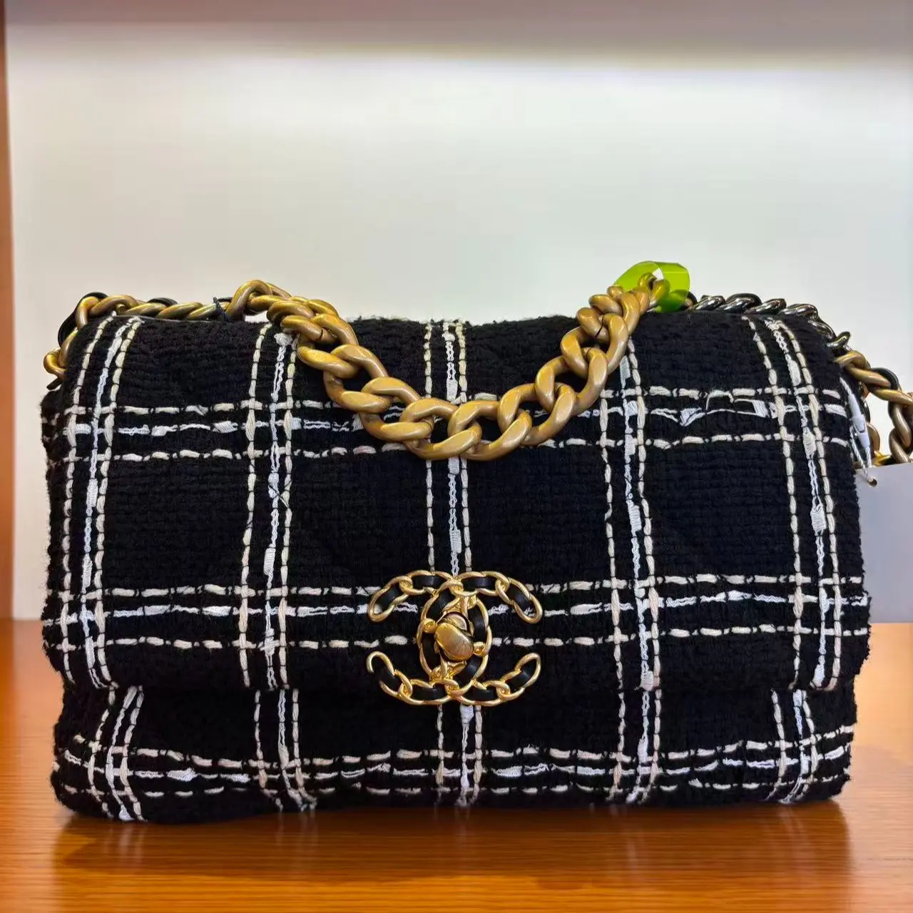 Pre-owned CHANEL 19 flap bag