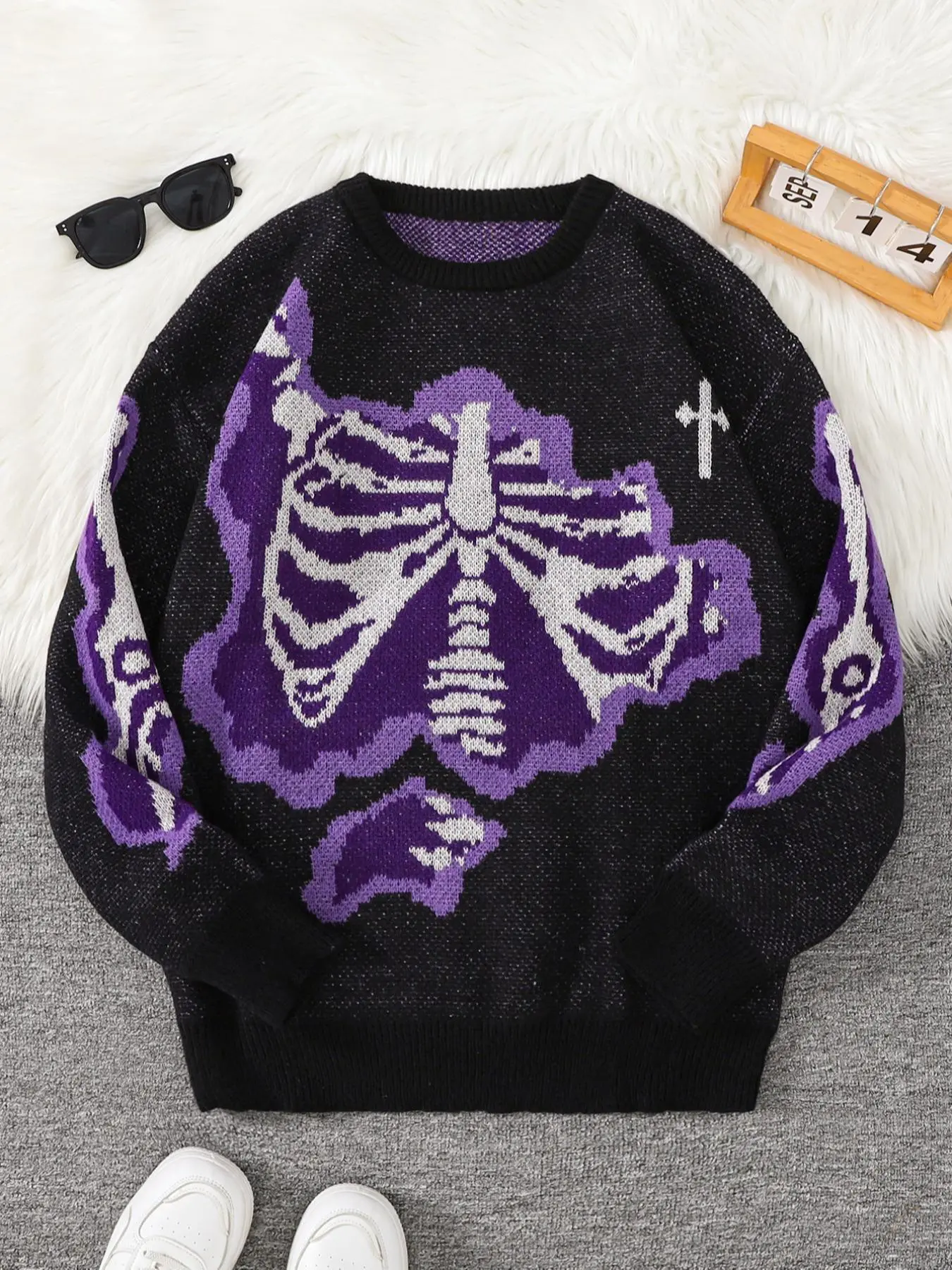 Men's Regular Fit Skeleton Print Round Neck Sweater Pullover, Graphic Sweater Top, Casual Comfy Long Sleeve Crew Neck Jumper for Daily Wear, Fashion Men's Knitwear for Fall & Winter, Tops