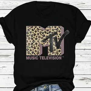 Women's Leopard Letter Print Round Neck Fitted Short Tee, Fashion Casual Crew Neck T-Shirt for Daily Holiday Vacation Outdoor Wear, Ladies Clothes for Summer, Top