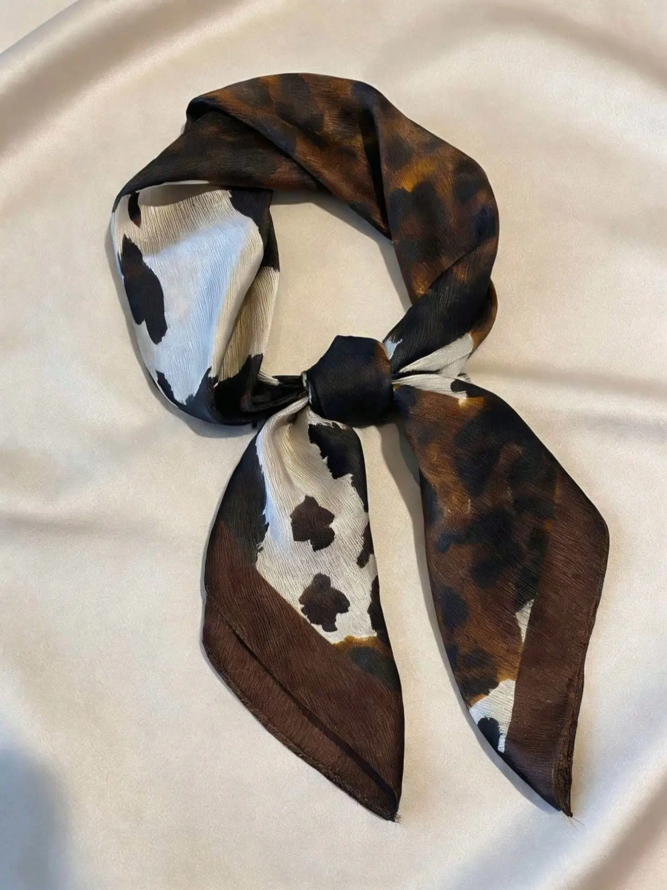 Vintage Leopard Print Silk Scarf, 70cm Small Square Headscarf, Fashion Multi-Functional Belt, Decorative Shawl Wrap, Daily Wear, Vintage Print Headscarves