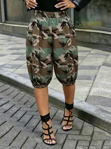 Women's Seven-Quarter Camouflage Print Pants with Pockets, Elastic Waist, Comfortable & Stylish, Ideal for Travel, Work, Daily Wear