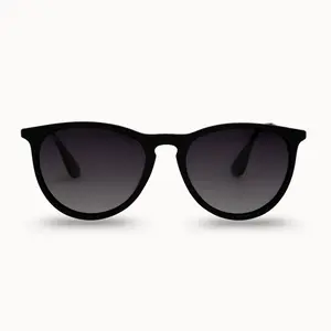 DAX EYEWEAR Midnight Wayfarer Sunglasses - Medium Size - Hair Friendly Nose Pieces - Polarized Lens - UV400 Protection - Trendy Casual Sunglasses