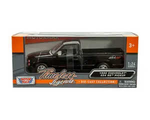 Motormax 1:24 1992 Chevy 454 SS Pickup Black Diecast Model Car