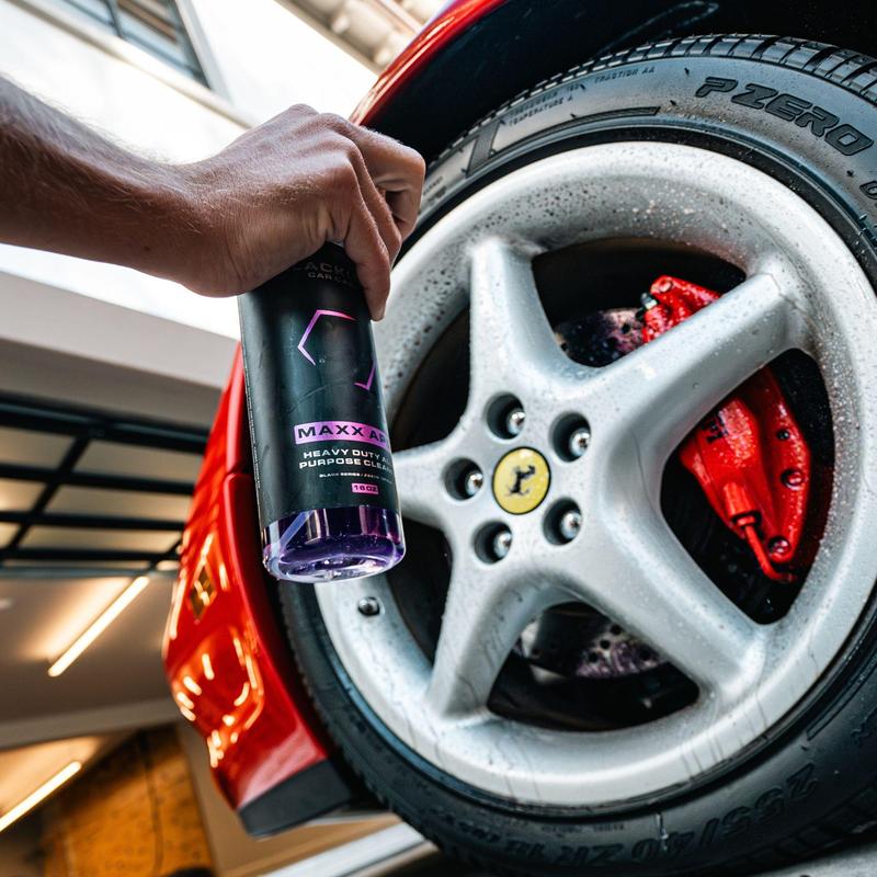 BLACKLINE Maxx APD: Heavy-duty degreaser for cars, trucks, and more. Quickly removes grease, oil, and dirt. Ideal for automotive and industrial use.