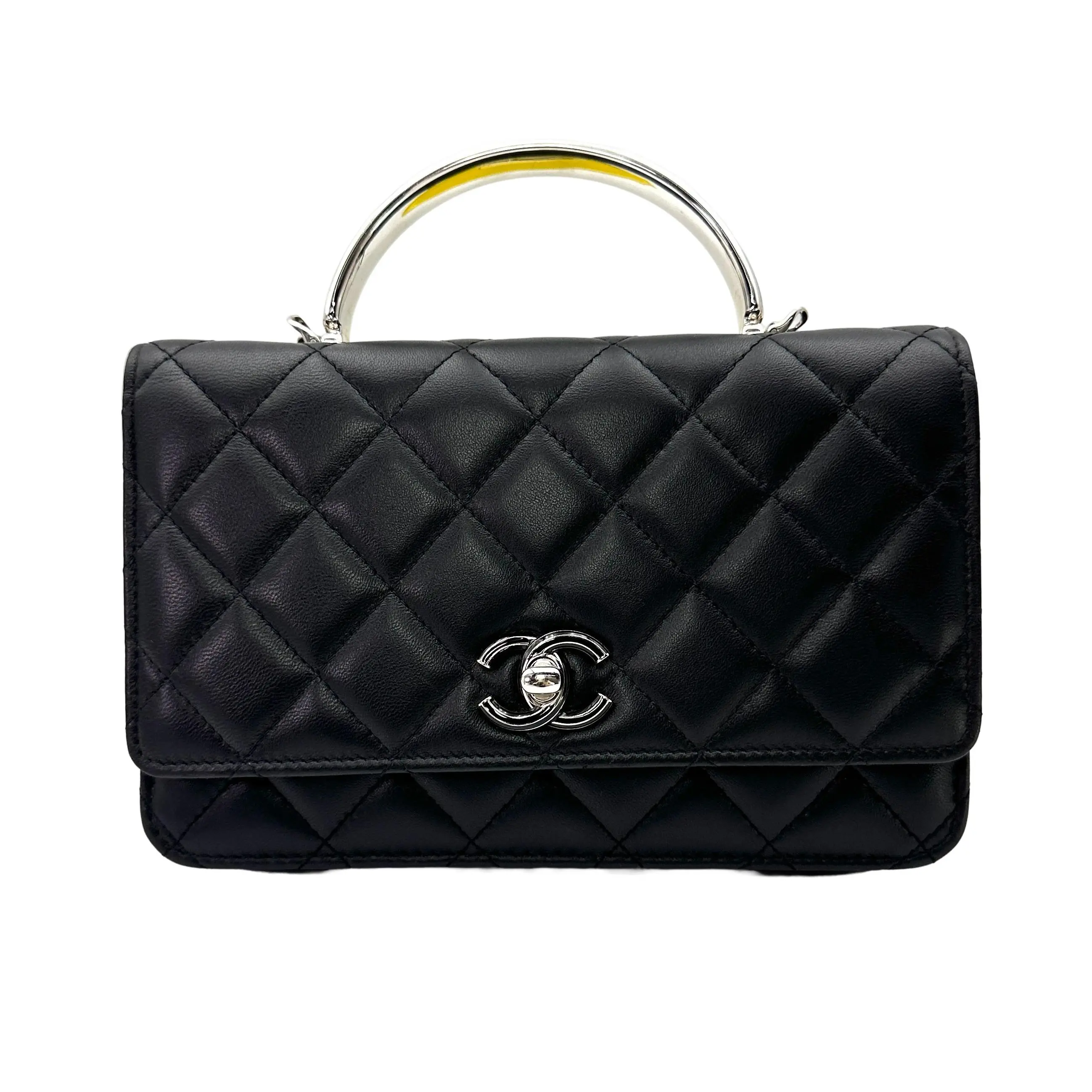 Pre-owned CHANEL Lambskin Small Leather Goods 24C Black Quilted Top Handle Bag (H4***2J) CC2392