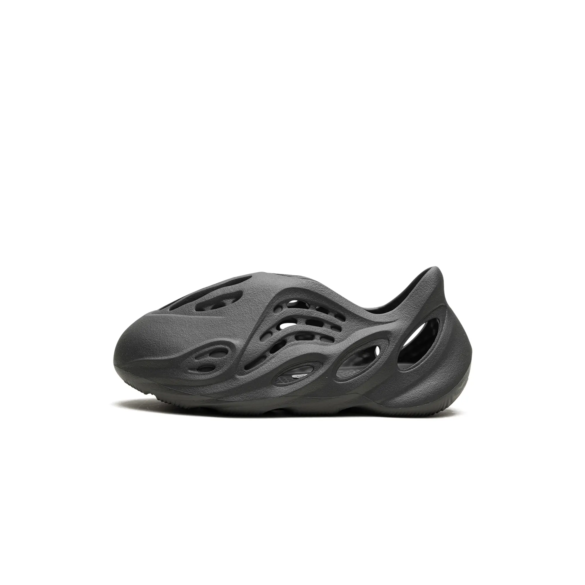 Yeezy Foam RNR Kids "Carbon" IG5352