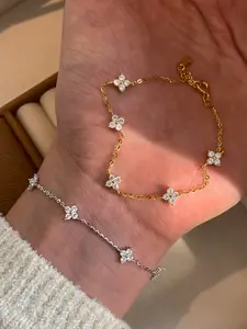 Golden Color 5-Petal Quatrefoil Design Adjustable Stackable Bracelet, Elegant Jewelry for Women, Perfect Gift for Special Occasions