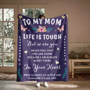 Mom Hug Inspirational Flannel Throw Blanket, Soft Cozy Warm Mom Gift Blanket, Lightweight Breathable Nap Blanket for Bed Sofa, Mothers Day Birthday Gift for Momv
