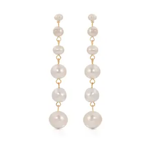 Graduating Freshwater Pearl Earrings