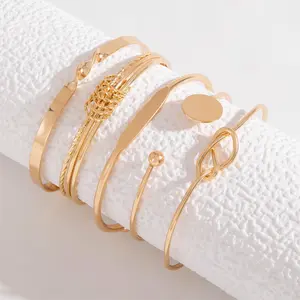 Women's Gold-Tone Bangle Bracelets Set - 5pcs Stylish & Versatile for Everyday Wear - Lightweight Comfortable & Elegant Accessory