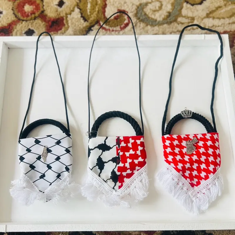 Middle East Rear Mirror Car Hanging Accessories - Stylish Car Interior Decor for Personalization and Styling