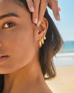 3/4 Pairs Huggie Hoop Earring Sets for Women, Earrings Jewelry Small Hypoallergenic Trendy Waterproof Lightweight Multiple Cartilage Earring