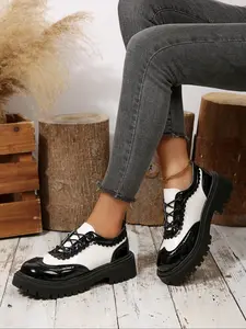 Women's Colorblock Lace-Up Thick Sole Loafers, Autumn Winter British Style Derby Shoes, Glossy PU Leather Patchwork, Anti-Slip Chunky Bottom, Oxford Shoes