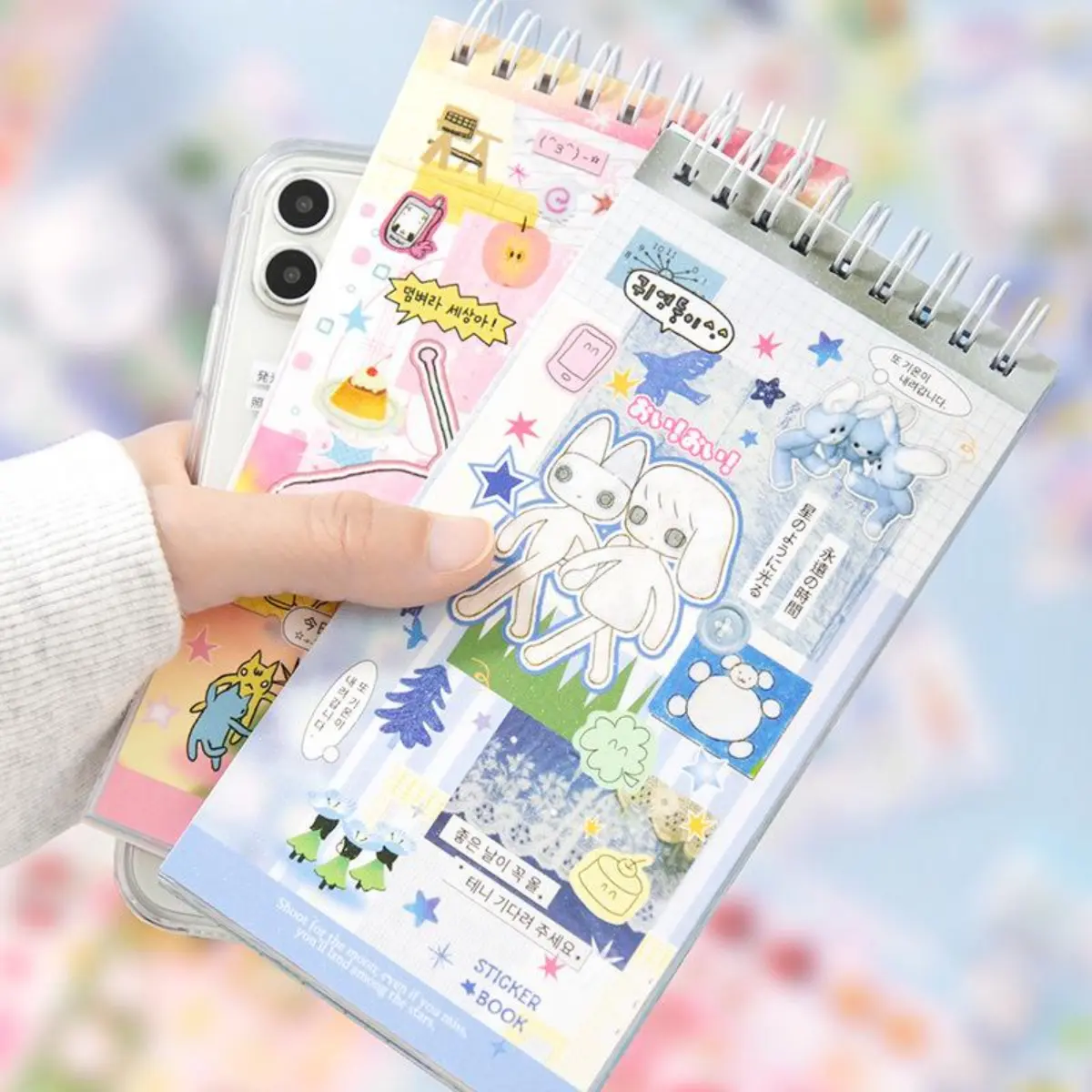 Old-Fashioned Wind-Cut Sticker Book, 2 Types 40 Sheets Self-Adhesive Sticker Pack for Girls' Notebooks, Cute Modern DIY Scrapbooking Office Stationery Decorations