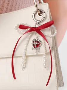 Sweet Cool Korean Style Fashionable Alloy Keychain with Faux Pearl Ribbon Gothic Heart Bow Design, Perfect for All Seasons and Bags Decoration, Bling Bling Keychains
