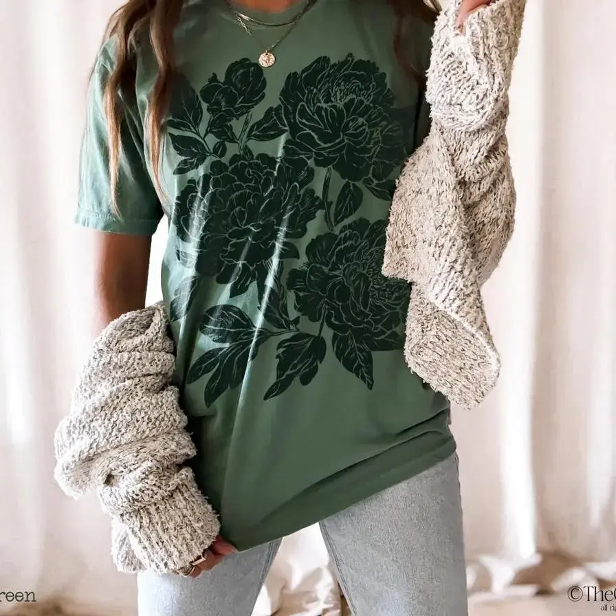 Comfort Color Vintage Linocut Flower T-shirt, Block Print Peonies Tshirt Ranunculus Woodcut Stamp Tee Cottagecore Boho Botanical Shirt Cotton, Gift - TrendWear USA