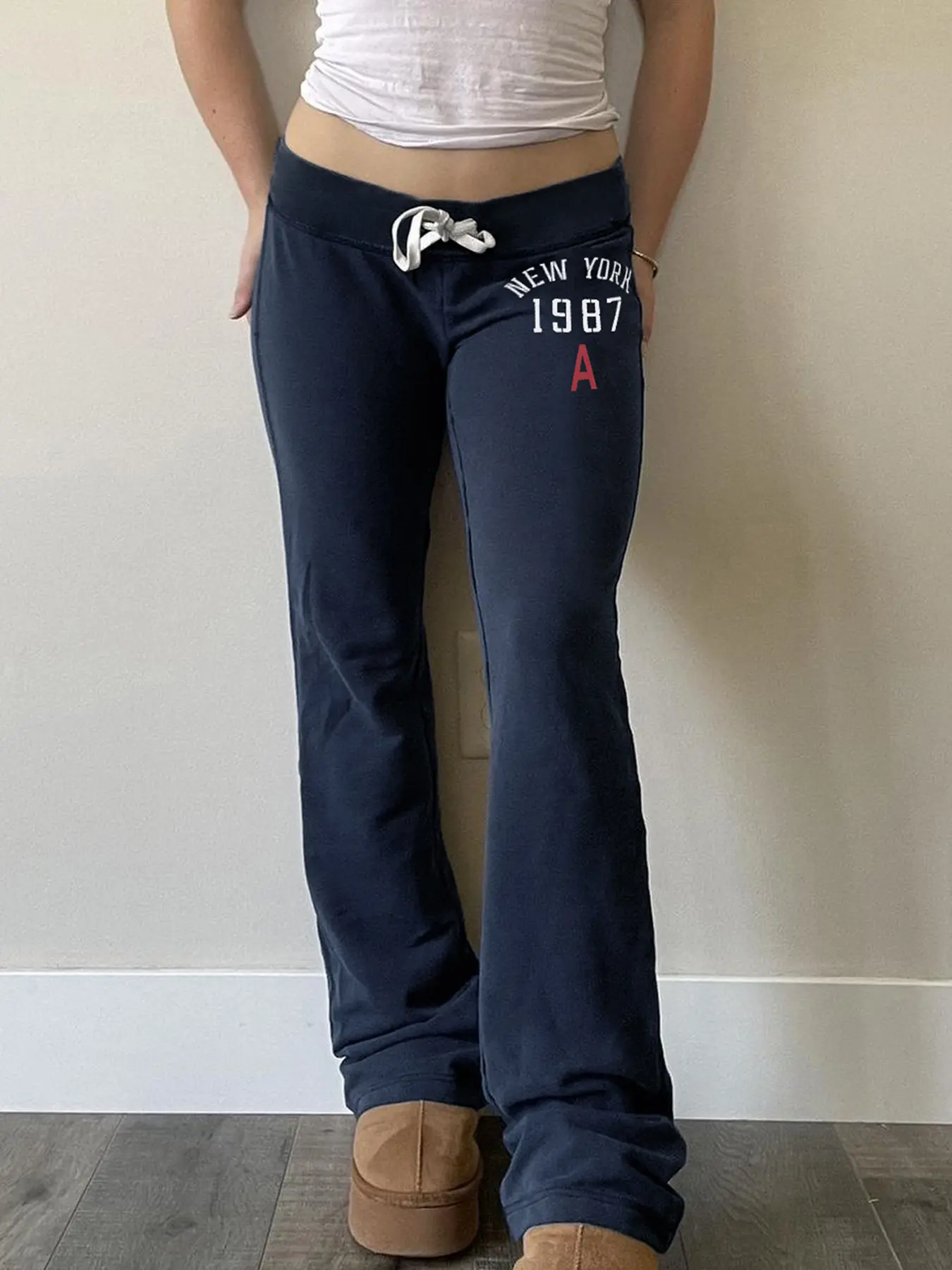 Women's American Vintage Letter Print Drawstring Adjustable Low Waist Slim-Fit Fitted Casual Flare Pants, Casual Trousers, All Season Kint Fabric, Casual Fitted Bottoms, Batch Mezz9866