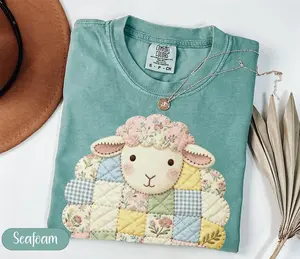 Comfort Colors Charming Faux Patchwork Sheep T-shirt, Quilted Farm Animal Tee, Cute Lamb Shirt, Rustic Cottagecore Aesthetic Apparel, Unique Spring Gift