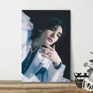 1pc Wooden Frame Hyunjin Stray Lambkin GIANT SUB Solo Album Cover Art Poster - Canvas Wall Art, Suitable for K-Pop Fans, Minimalist Design, Black and White Photography, Fashionable Home Office and Bedroom Decoration, Cool Gift for Teenagers, Idol Culture