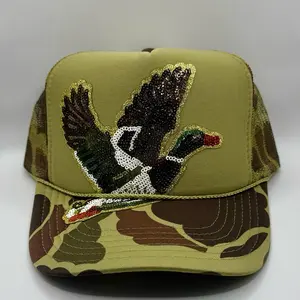 Camouflage Duck Design Baseball Cap with Sequin Embroidery and Adjustable Strap for Men and Women