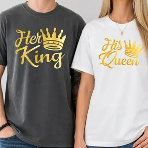 [100% Cotton] Her King His Queen T-Shirt, Matching Couple Crown Graphic Tee Set, Romantic King Queen Shirt For Husband Wife, Cute Boyfriend Girlfriend Tees, Anniversary Valentine Gift For Couples