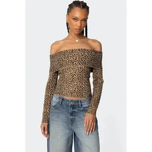 Leopard Printed Fold Over Knit Top Leopard Printed Fold Over Knit Top