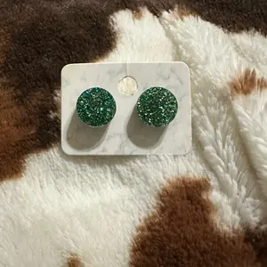 Green Sparkle Glitzy Glitter Stud Earrings for Women - Perfect for Holiday