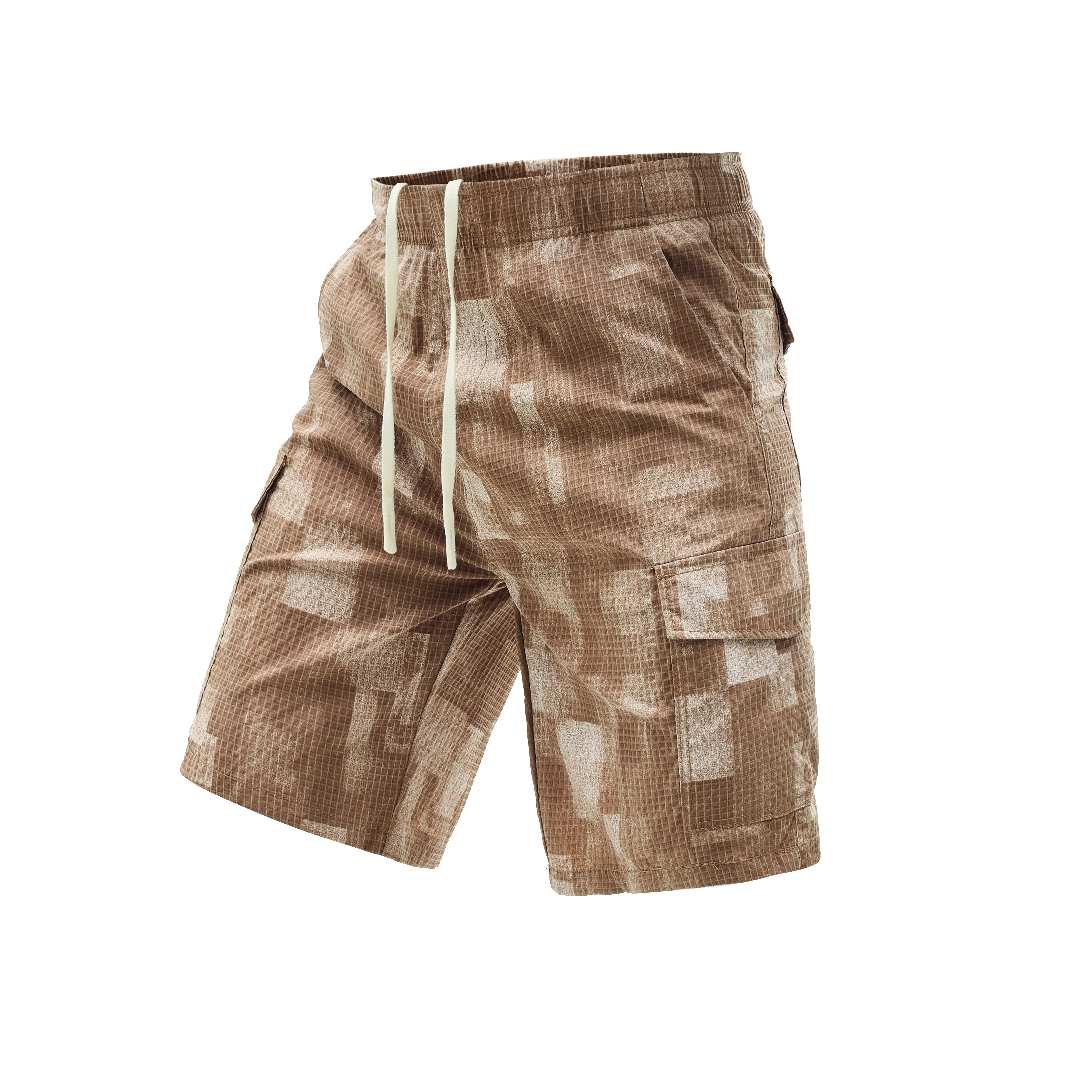 One men's outdoor cargo shorts with multiple pockets