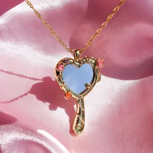 Women's New Pink Heart Mirror Pendant Necklace - Copper-Plated, Flower Zircon, Photo Album Design, Heart Charm, Magnet-Free, Miniature, Cartoon Pin Fashion Costume Jewelry, Heart Charm Necklaces, Magnet-Free Necklaces