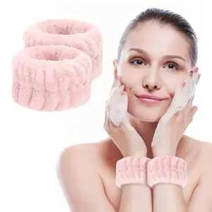 Plush Wristband for Face Washing 2 Pack Terry Cloth Terry Towel Absorbent Wrist Sweat Band for Women Makeup Skincare Shaving Bathroom