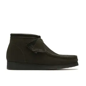 Clarks Wallabee Boot 26182750 Mens Green Suede Lace Up Chukkas Boots