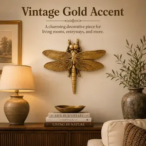 Gold Dragonfly Wall Decor, Elegant Dragonfly Hanging Ornament, Metal Insect Wall Art for Living Room Bedroom Patio Garden, Luxury Nature Inspired Home Accent, Housewarming Gift for Women, Farmhouse Outdoor Decoration