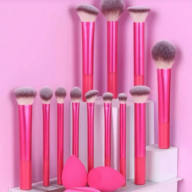 11pcs Makeup Brush Set, Includes Powder Brush, Blush Brush, Highlighter Brush, Eyeshadow Brush, Eyelash Brush, Eyeliner Brush, Angled Makeup Sponge, Round Makeup Sponge, Round Puff, Triangle Puff, Triangle Sponge For Loose Powd